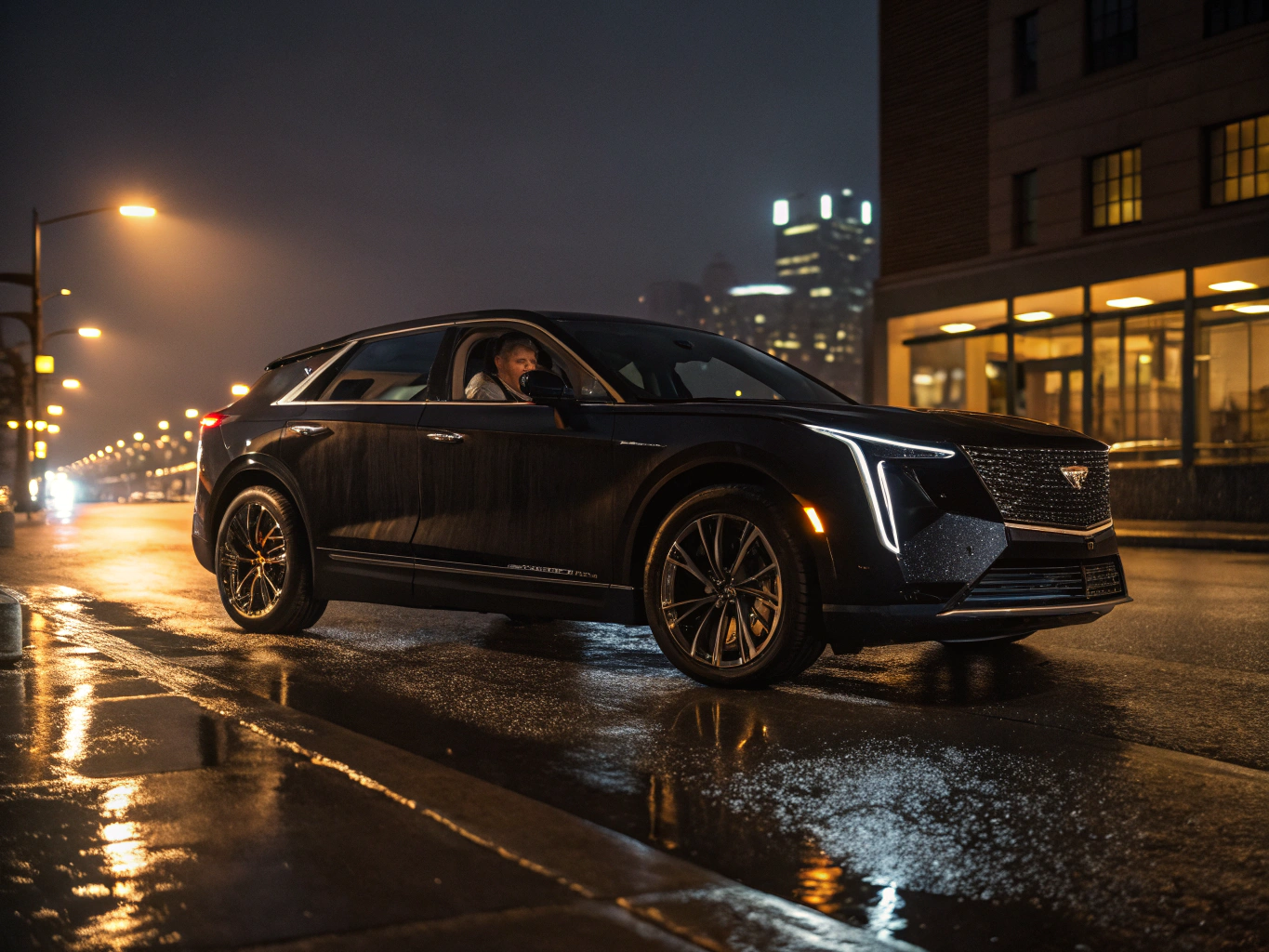Cadillac LYRIQ - Luxury Electric Crossover